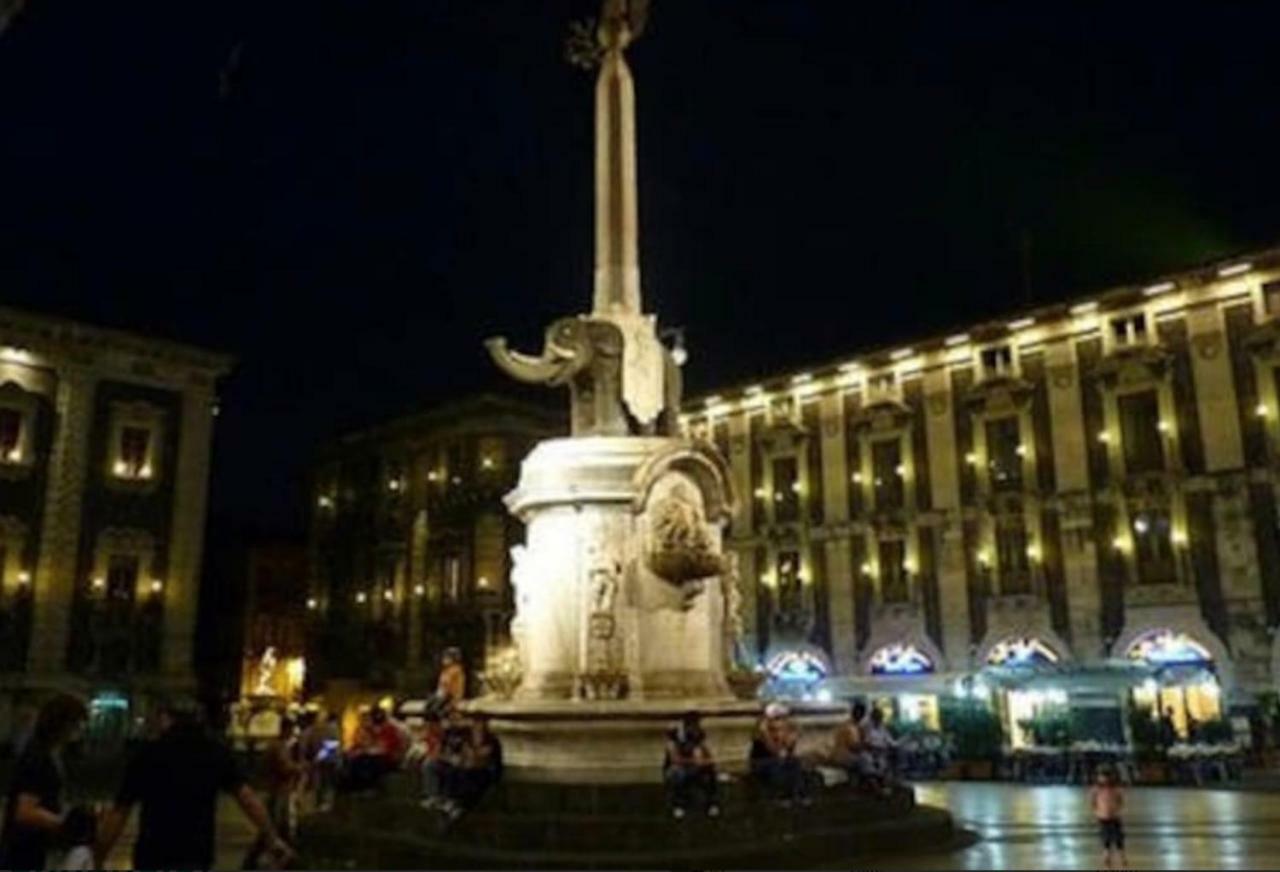Gli Archi Appartement Catánia Buitenkant foto